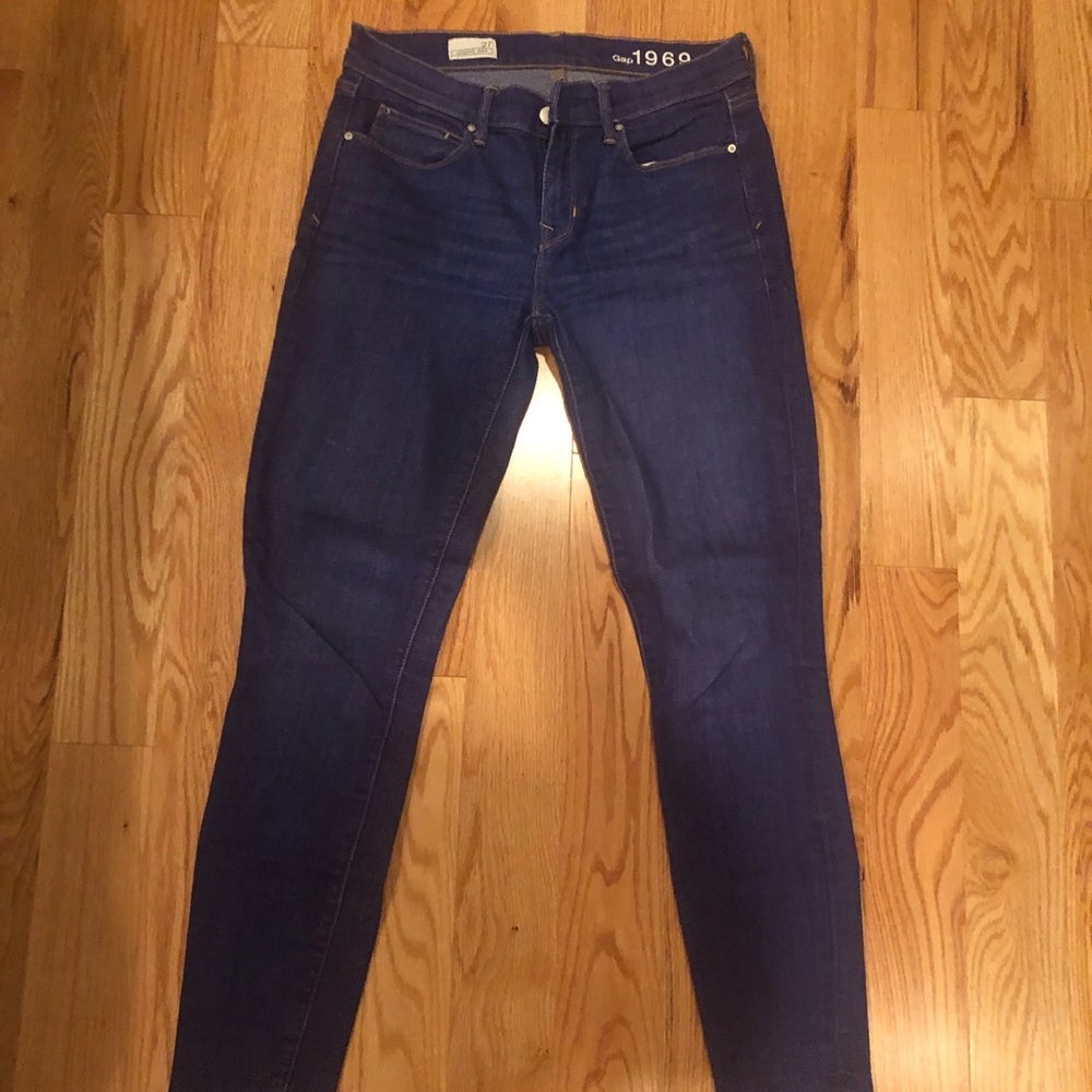 GAP 1969 skinny blue jeans